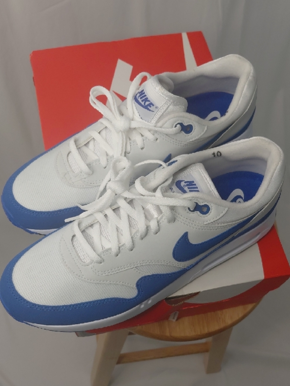 Nike Men’s Air Max 1 - White & Blue - Picture 3 of 4